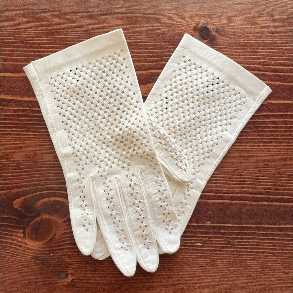 White Leather Crochet Gloves
